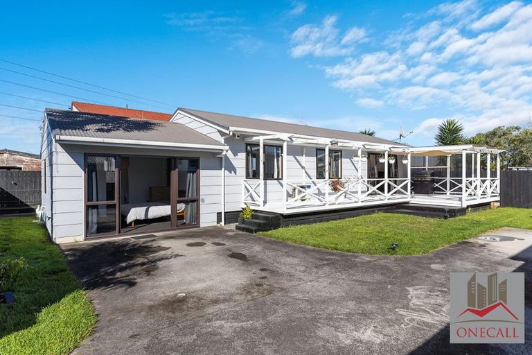 Photo of property in 16a Takanini School Road, Takanini, 2112