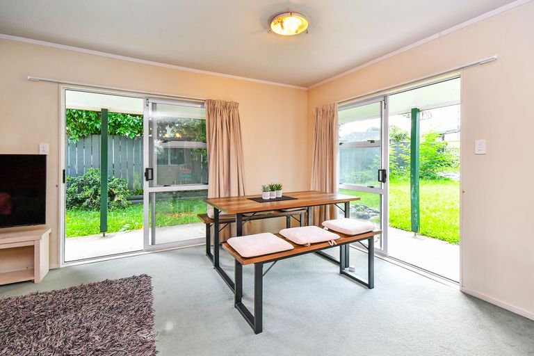 Photo of property in 56b Youngs Road, Papakura, 2110