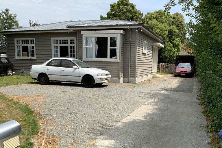Photo of property in 75 Rattray Street, Riccarton, Christchurch, 8041