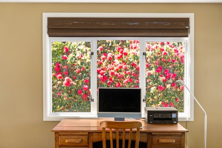 Photo of property in 34 Poike Road, Hairini, Tauranga, 3112