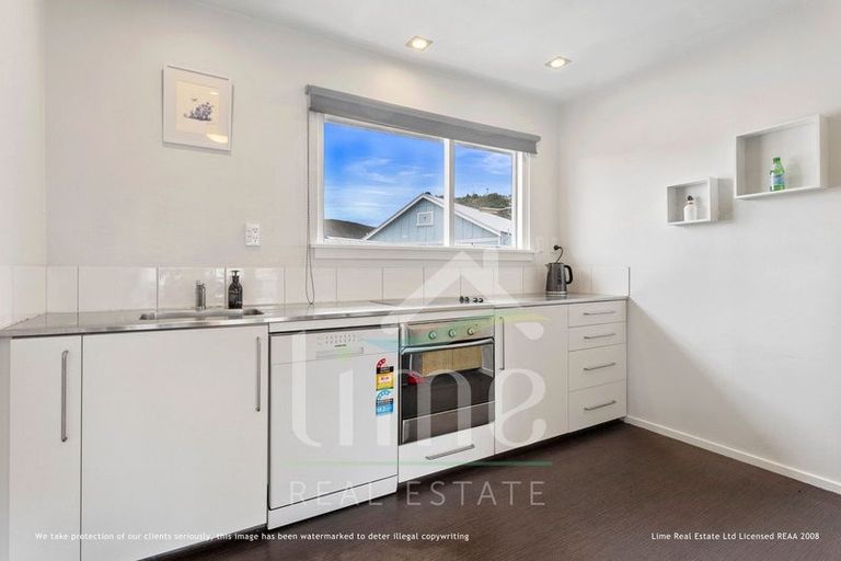 Photo of property in 4/15a Marriner Street, Sumner, Christchurch, 8081