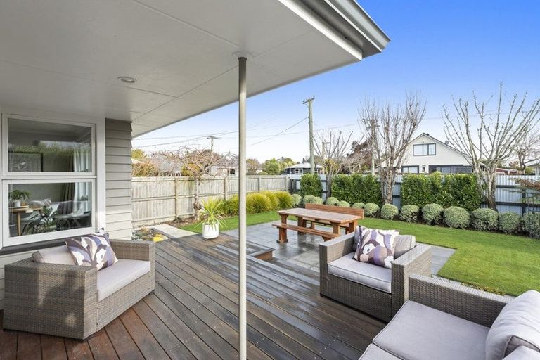 Photo of property in 21 Brent Place, Papanui, Christchurch, 8053