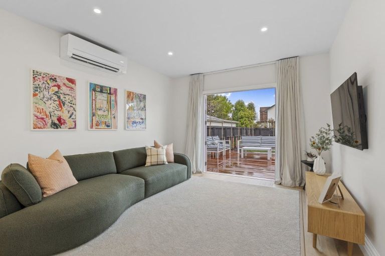 Photo of property in 21 Watford Street, Strowan, Christchurch, 8052