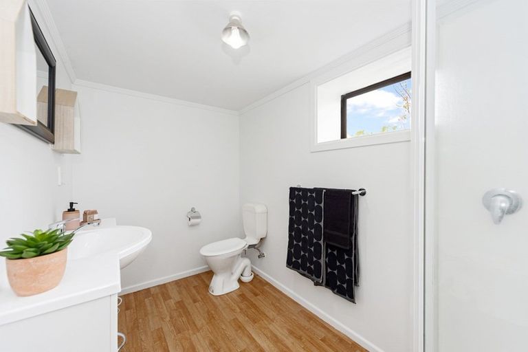 Photo of property in 28 Sunnyhills Avenue, Glenview, Hamilton, 3206