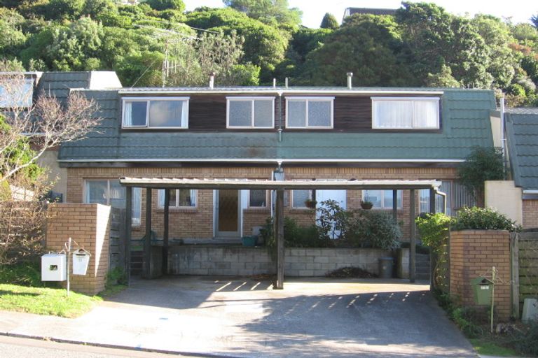 Photo of property in 93a Churton Drive, Churton Park, Wellington, 6037