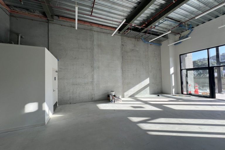 Photo of property in 26f Christmas Road, Manurewa, Auckland, 2102