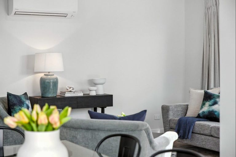 Photo of property in 21a Weraroa Road, Levin, 5510