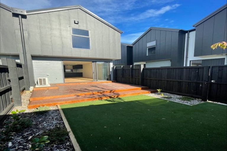 Photo of property in 8 Wellington Street, Phillipstown, Christchurch, 8011