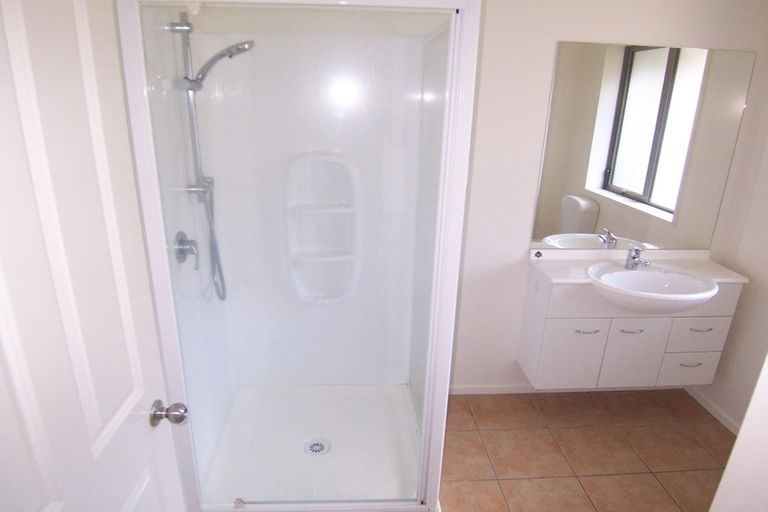 Photo of property in 5 Longspur Avenue, Wigram, Christchurch, 8025