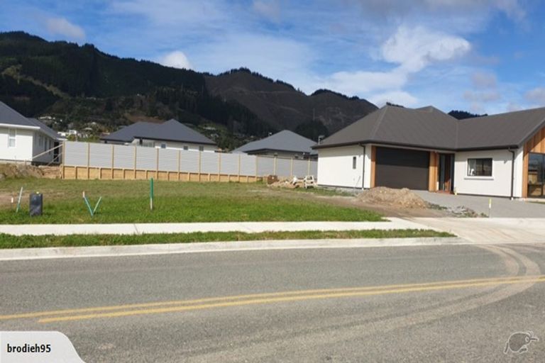 Photo of property in 11 Paton Road, Richmond, 7020