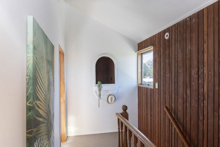 Photo of property in 240 Westminster Street, Mairehau, Christchurch, 8013