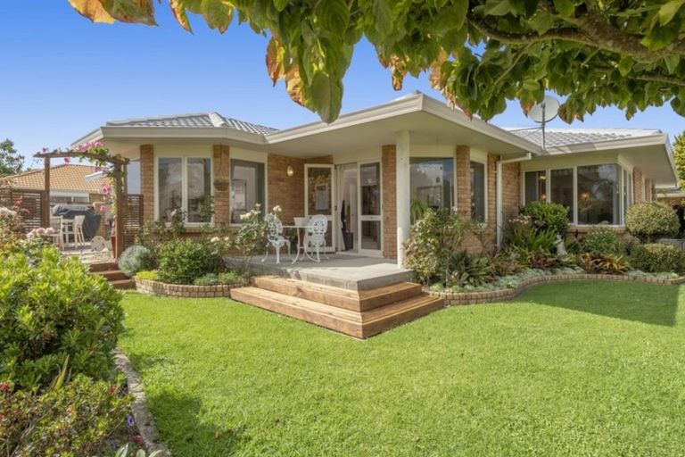 Photo of property in 35 Huntington Drive, Bethlehem, Tauranga, 3110