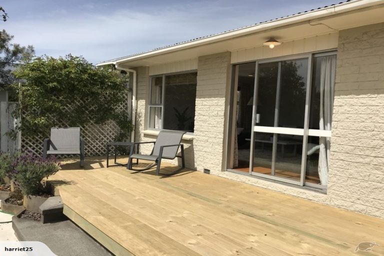 Photo of property in 7 Bygrave Place, Bishopdale, Christchurch, 8053
