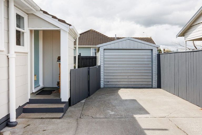 Photo of property in 918 Tremaine Avenue, Roslyn, Palmerston North, 4414