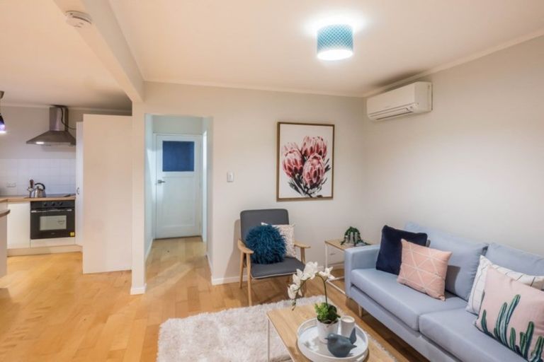 Photo of property in 12f1 Norna Crescent, Kelburn, Wellington, 6012