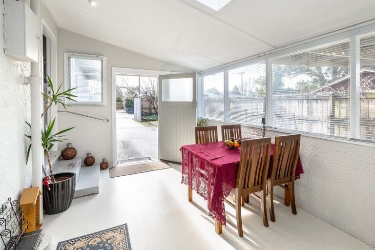 Photo of property in 2 Wood Street, Greytown, 5712