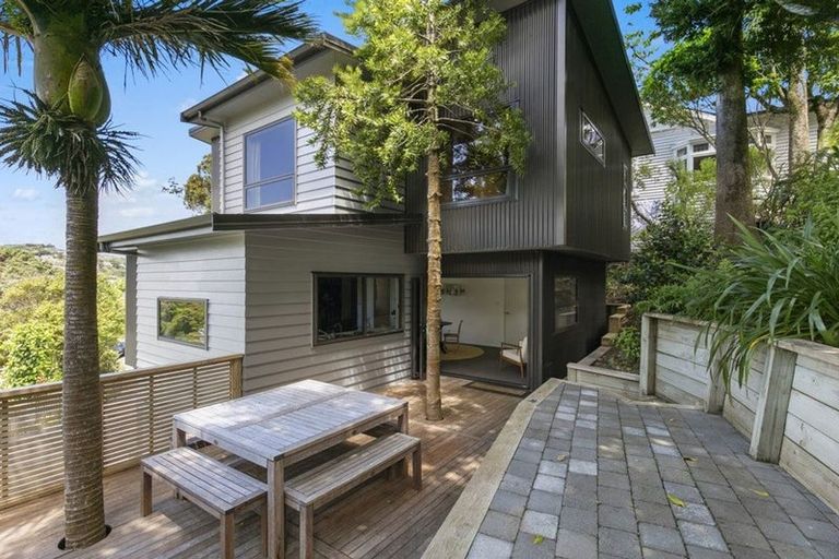 Photo of property in 30a Rothsay Road, Ngaio, Wellington, 6035