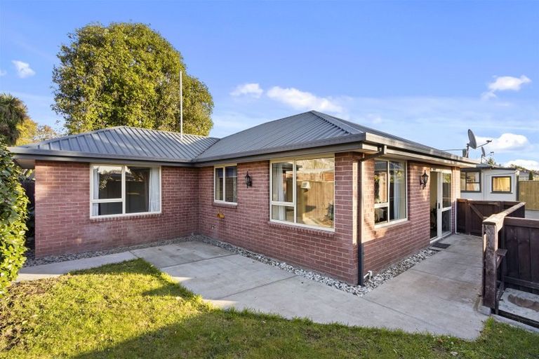 Photo of property in 264 Hills Road, Mairehau, Christchurch, 8013