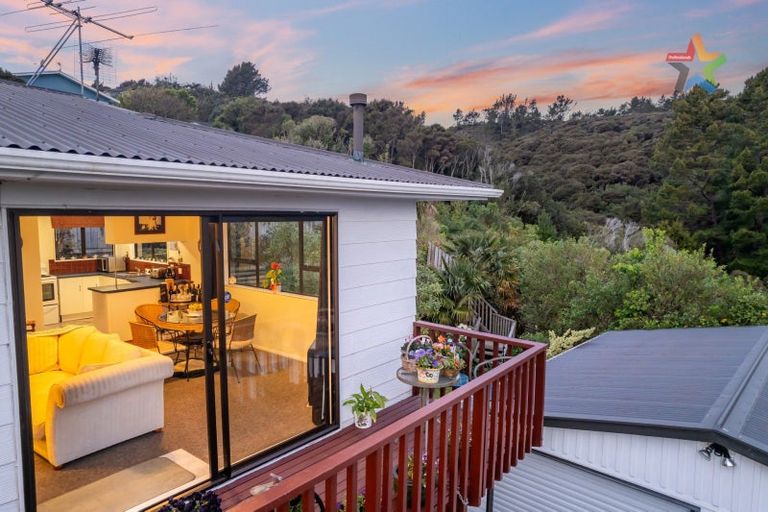 Photo of property in 96b Lord Street, Stokes Valley, Lower Hutt, 5019