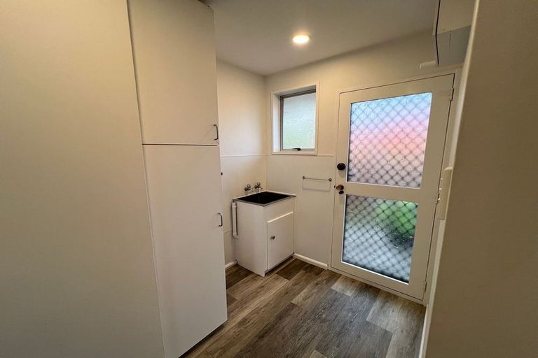 Photo of property in 1/1 Manson Place, Russley, Christchurch, 8042