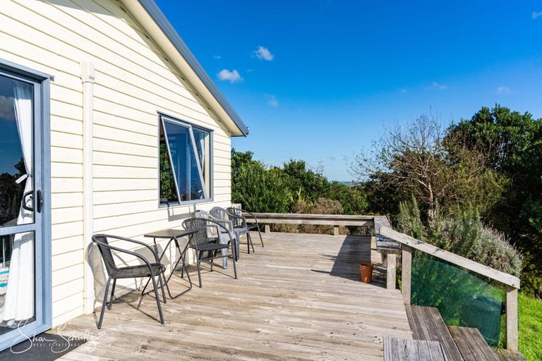 Photo of property in 104 Wearmouth Road, Paparoa, 0571