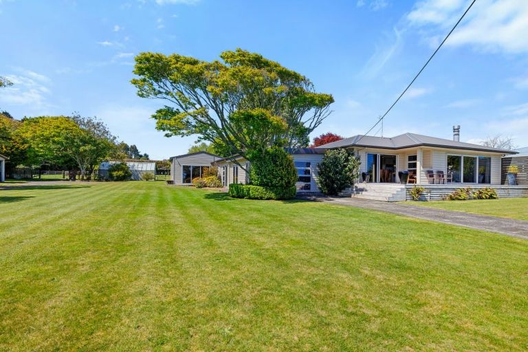 Photo of property in 25 Atkinson Road, Hurworth, New Plymouth, 4371