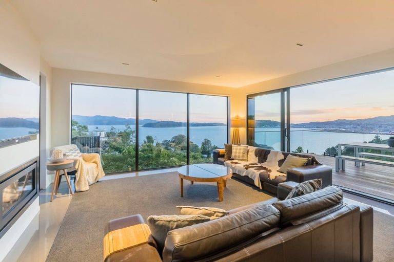 Photo of property in 14 Shalimar Crescent, Khandallah, Wellington, 6035