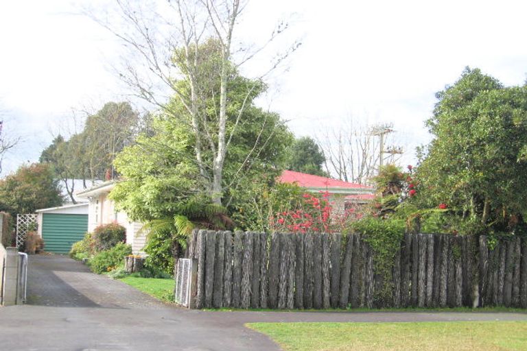 Photo of property in 14 Lugton Street, Nawton, Hamilton, 3200