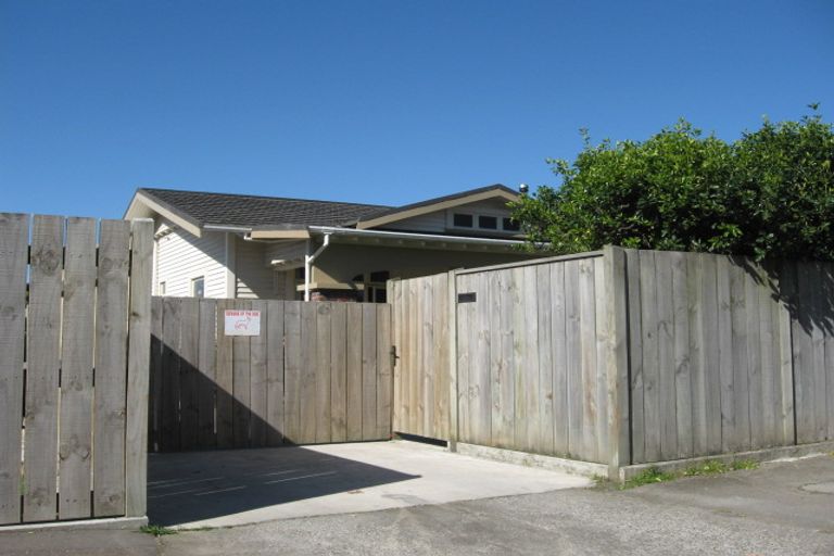 Photo of property in 664 Pioneer Highway, Highbury, Palmerston North, 4412