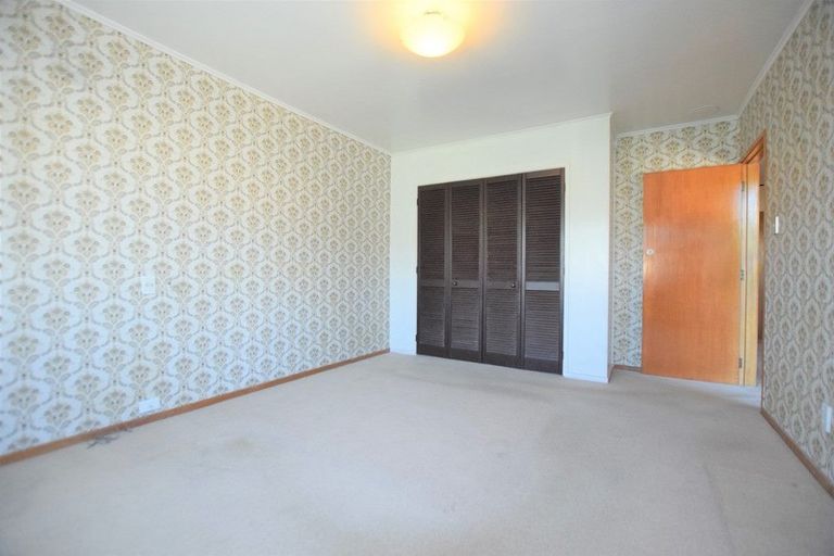 Photo of property in 87a Edmonton Road, Henderson, Auckland, 0612