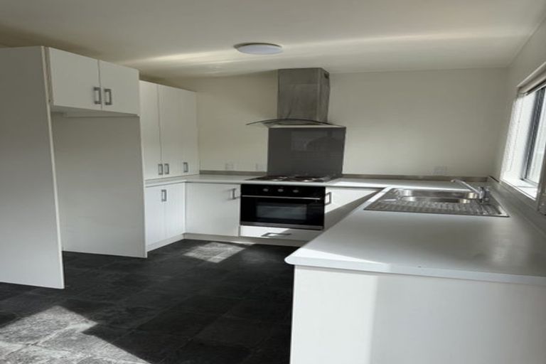 Photo of property in 11 Richmond Street, Fitzroy, New Plymouth, 4312
