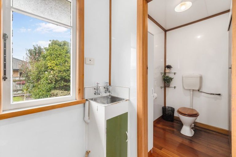 Photo of property in 17 Grey Street, Feilding, 4702