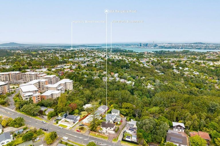 Photo of property in 28a Rangatira Road, Birkenhead, Auckland, 0626