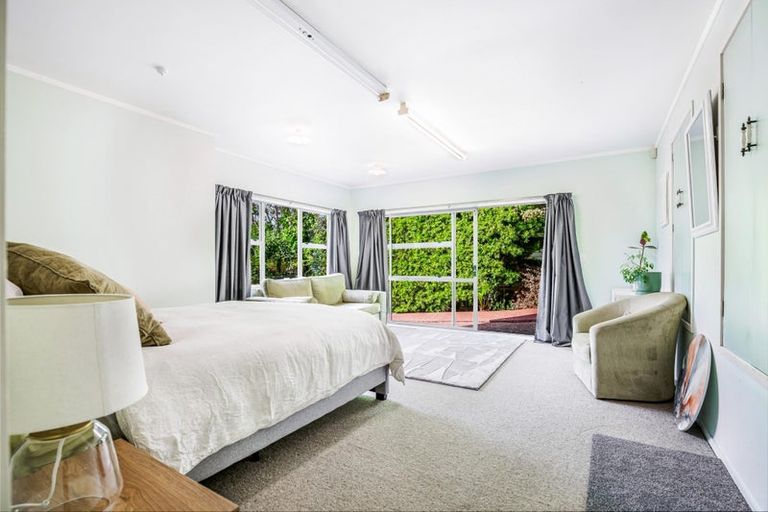 Photo of property in 470 Don Buck Road, Massey, Auckland, 0614