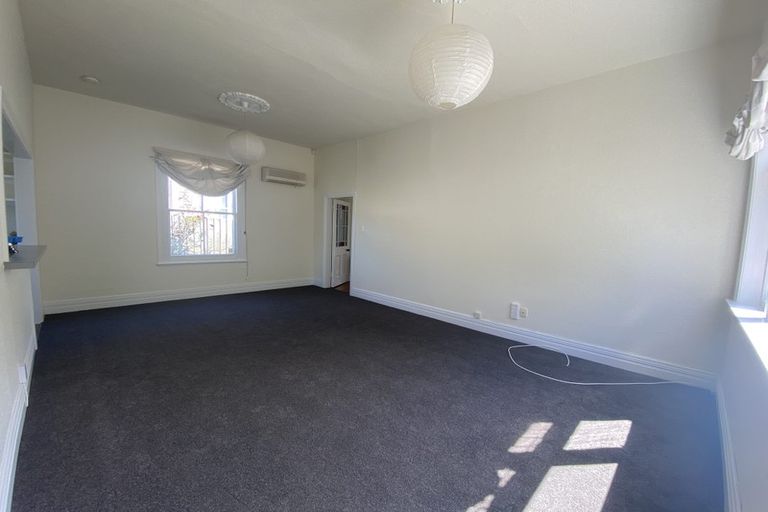 Photo of property in 134 Holly Road, St Albans, Christchurch, 8014