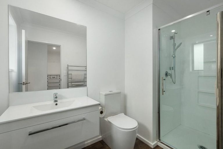 Photo of property in 2/10d Clive Road, Katikati, 3129