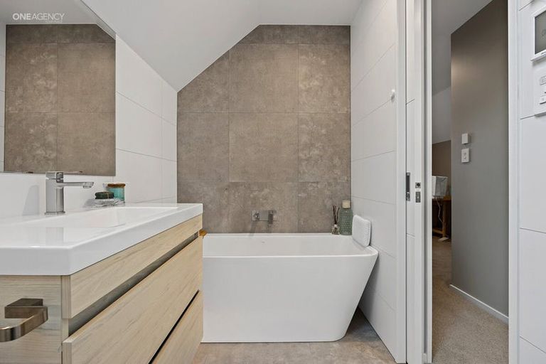 Photo of property in 21 Lusk Street, Rangiora, 7400