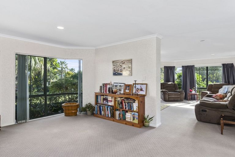 Photo of property in 1 Kochia Avenue, Pyes Pa, Tauranga, 3112