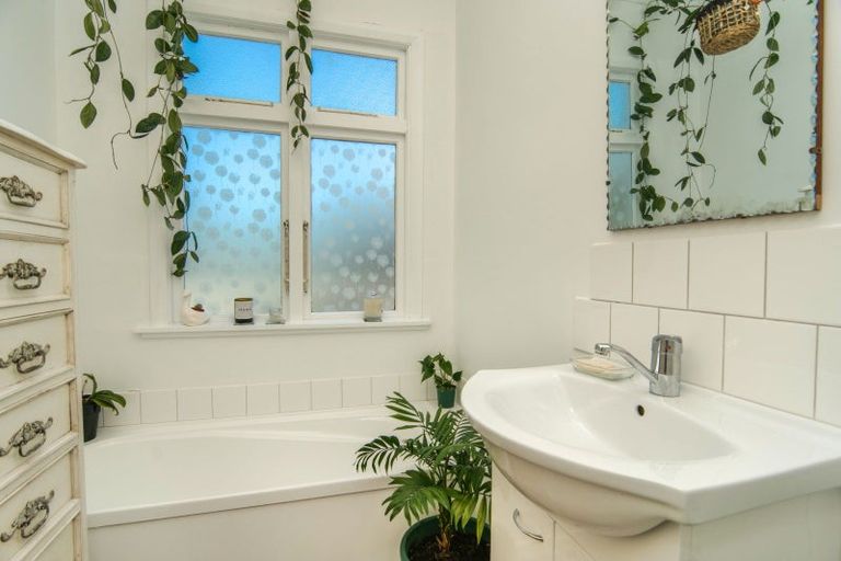 Photo of property in 150 Derby Street, Westport, 7825