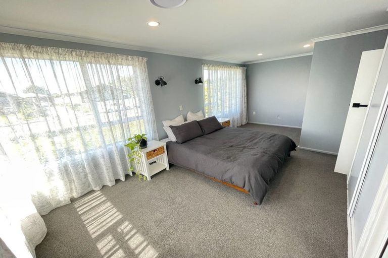 Photo of property in 62 Oriana Crescent, Hornby, Christchurch, 8042