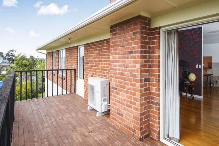 Photo of property in 89 Roberts Road, Te Atatu South, Auckland, 0610