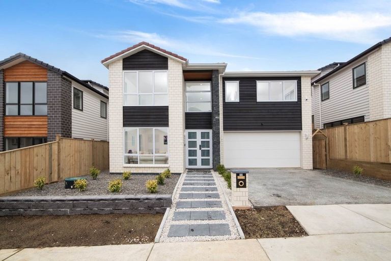 Photo of property in 12 Carrygawley Road, Flat Bush, Auckland, 2019