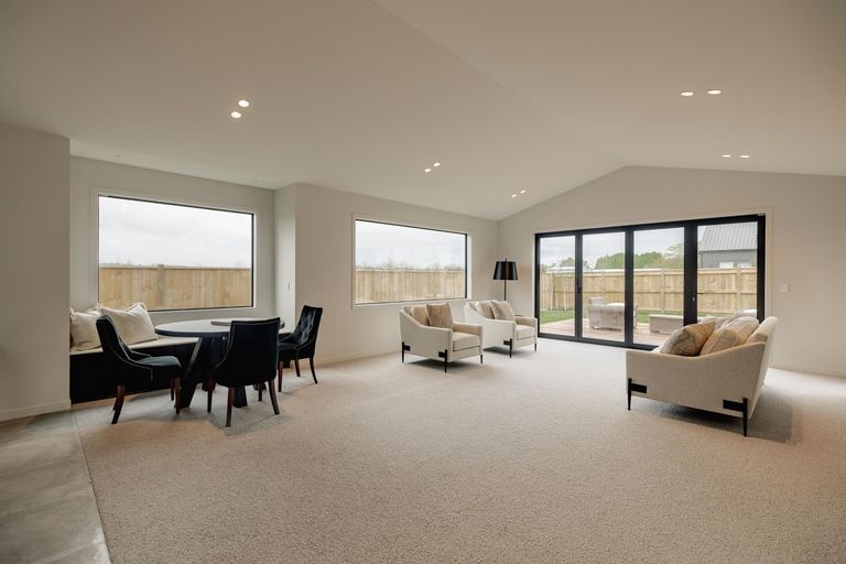 Photo of property in 161 Pharazyn Street, Maewa, Feilding, 4702