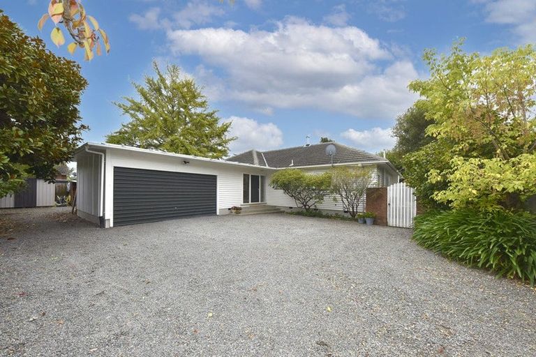 Photo of property in 98 Brookside Terrace, Bryndwr, Christchurch, 8053