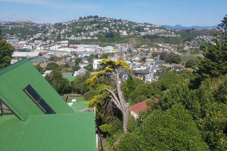 Photo of property in 27 Prospect Terrace, Johnsonville, Wellington, 6037