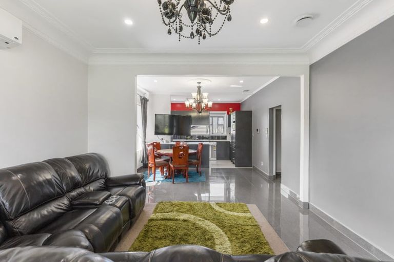 Photo of property in 19 Dryden Avenue, Papatoetoe, Auckland, 2025