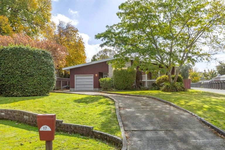 Photo of property in 17 Keir Crescent, Lansdowne, Masterton, 5810
