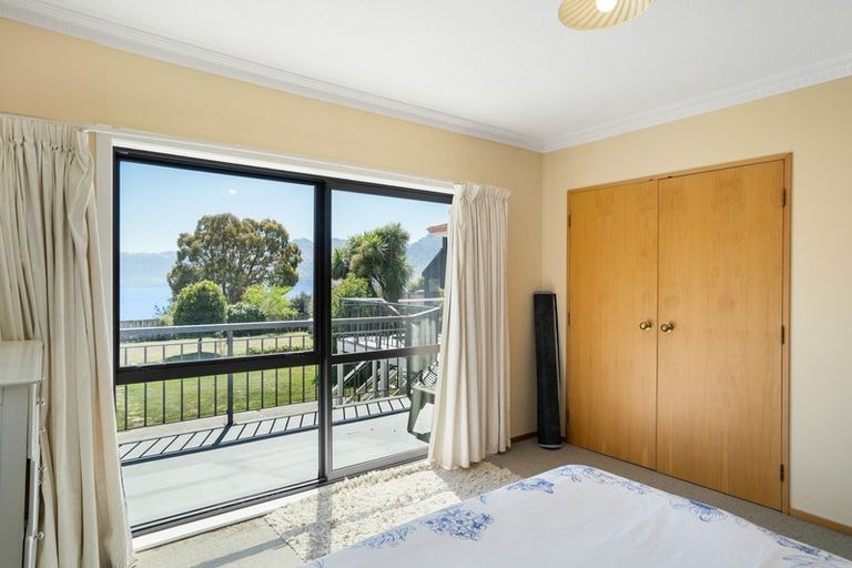 Photo of property in 212 Lakeview Terrace, Lake Hawea, 9382
