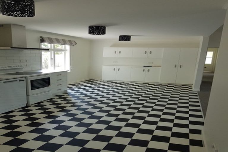 Photo of property in 3 Horton Street, Greytown, 5712