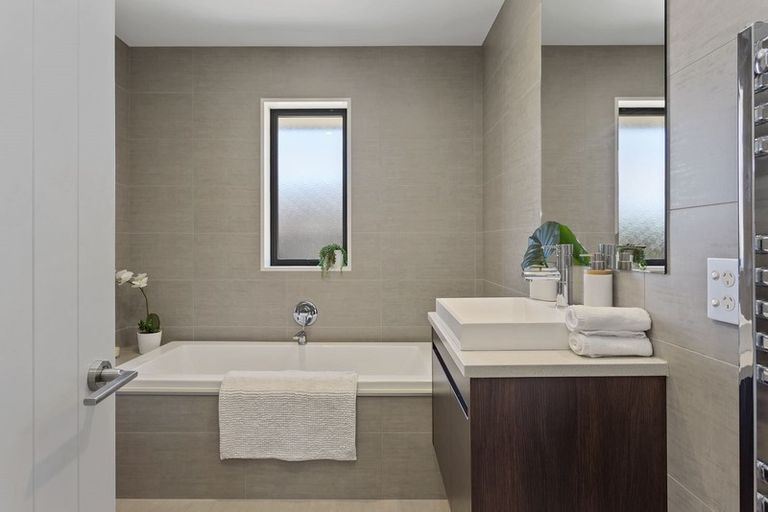 Photo of property in 11 Mckendry Road, Wigram, Christchurch, 8042